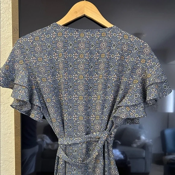 Max Studio Blue Patterned Wrap Midi Dress - Picture 7 of 8